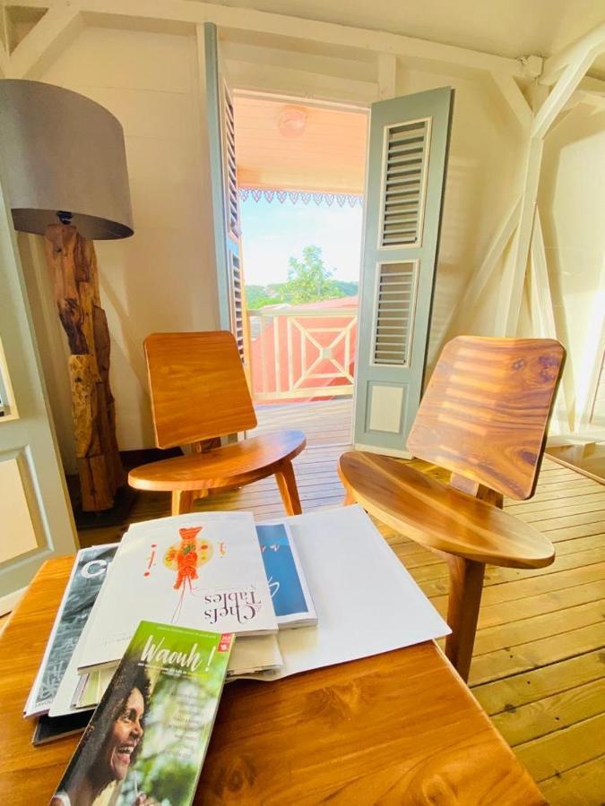Habitation Baliache - Maison Creole Avec Jardin Privatif, Plage A 200M Десе Екстериор снимка