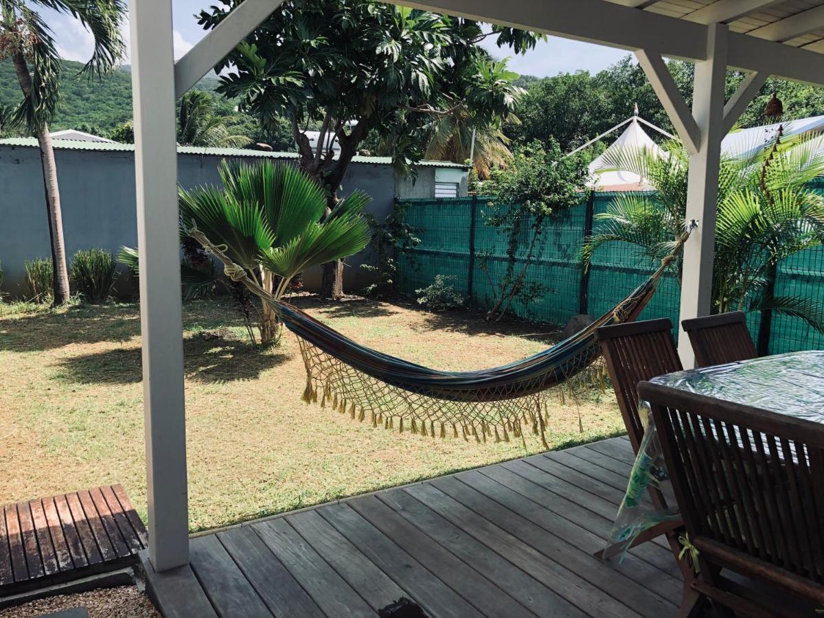 Habitation Baliache - Maison Creole Avec Jardin Privatif, Plage A 200M Десе Екстериор снимка